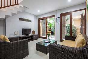 SMV - garden - 7-BR · 7BR Garden Villa Walk to Beach and Shops Legian