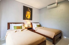 SMV - garden - 7-BR · 7BR Garden Villa Walk to Beach and Shops Legian