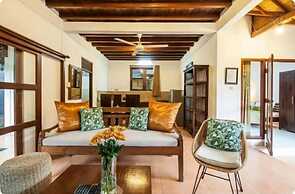 SMV - garden - 5-BR · 5BR Garden Villa Walk to Beach and Shops Legian