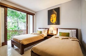 SMV - garden - 6-BR · 6BR Garden Villa Walk to Beach N Shops Legian