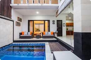 SMV -2BRPool- SANDAT · 2BR Private Pool Walk to Beach and Shops Legian