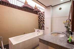 SMV -2BRPool- SANDAT · 2BR Private Pool Walk to Beach and Shops Legian