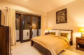 SMV -3BRPOL- JMPIRNG · 3BR Private Pool Walk to Beach and Shops Legian