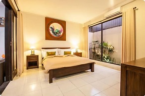 SMV -2BRPool- JEPUN · 2BR Private Pool Walk to Beach and Shops Legian