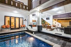 SMV . 8-BR · 8BR Pool Prime Area Walk to Beach N Shops Legian