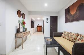 SMV . 8-BR · 8BR Pool Prime Area Walk to Beach N Shops Legian