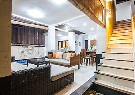 SMV . 10-BR · 10BR Pool Prime Area Walk to Beach and Shops