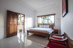 4 Bathroom Private Pool Villa near Seminyak Beach Bali