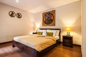 SMV - garden - 8-BR · 8BR Garden Villa Walk to Beach and Shops Legian