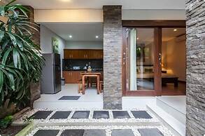 SMV - garden - 8-BR · 8BR Garden Villa Walk to Beach and Shops Legian