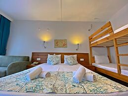 Zehra Holiday Village - Halal Concept