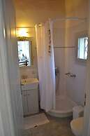 Villa Ioanna Greengrey- Vacation Houses for Rent Close to the Beach