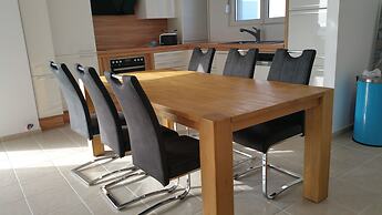 Villa Neptune With Stunning Private Pool - Maximum 6 Guests in Mastiha