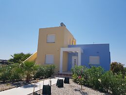 Villa Neptune With Stunning Private Pool - Maximum 6 Guests in Mastiha