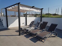 Villa Neptune With Stunning Private Pool - Maximum 6 Guests in Mastiha