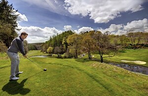 Oakridge, St Mellion, Cornwall + 2 Leisure Passes