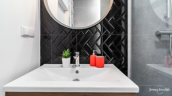 Maya's Flats & Resorts- Garden Gates