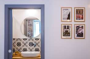 Villa Monte Santo by DuHomes