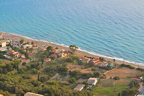 Beachfront Vacation Home 