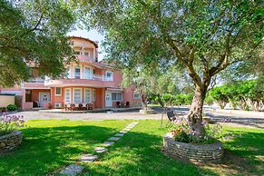 Villa Leo 1 , Dassia , Corfu