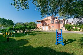 Villa Leo 1 , Dassia , Corfu