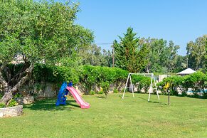 Villa Leo 1 , Dassia , Corfu