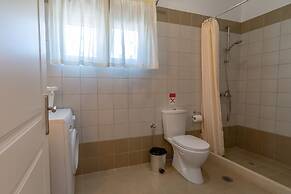 Villa Leo 2 , Dassia