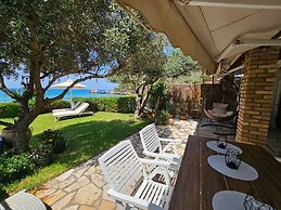 Corfu Glyfada Menigos Resort 13