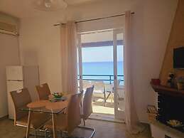 Corfu Glyfada Menigos Resort