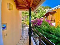 Corfu Glyfada Menigos Resort 40