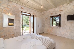 Green Stone Villas - Euphoria Apartment