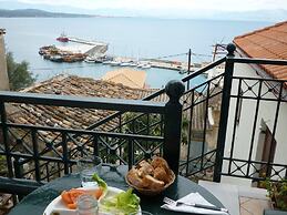 Big Blue All Stone Traditional House