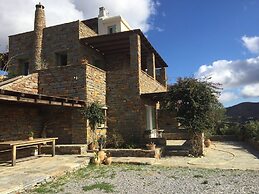 The Hill Top Cottage House In Kea