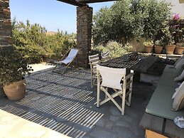 The Hill Top Cottage House In Kea