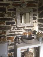 The Hill Top Cottage House In Kea