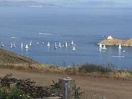 The Hill Top Cottage House In Kea