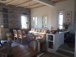 The Hill Top Cottage House In Kea