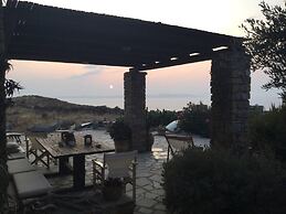 The Hill Top Cottage House In Kea