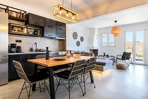 Mykonos Big Blue Villas & Suites At The Seaside