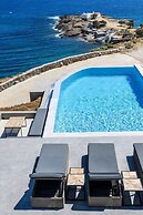 Mykonos Big Blue Villas & Suites At The Seaside
