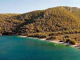 Welcome to Villa Soligia! Beach Front Villa Large Private Pool Amazing