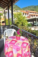 Holiday Studio Apartments 