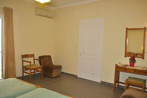 Holiday Studio Apartments 