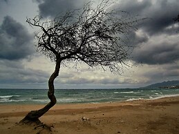 The Mirador Boutique Villa With Scenic Sea View