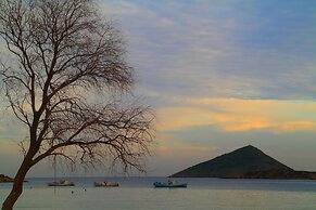 The Mirador Boutique Villa With Scenic Sea View