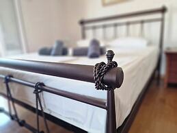 The Mirador Boutique Villa With Scenic Sea View