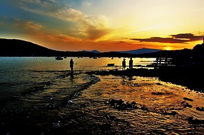 The Mirador Boutique Villa With Scenic Sea View