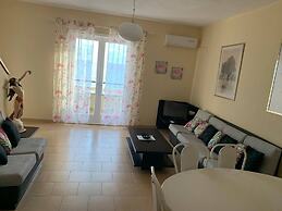 Glyfada Two Floors Maizonette Aa2 62