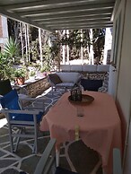 Kikis Refurbished Apartment a Veranda Dream