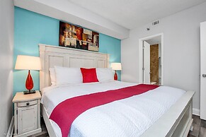 Pristine and Posh 2bd/2ba Condo With Private Balcony - #6en165